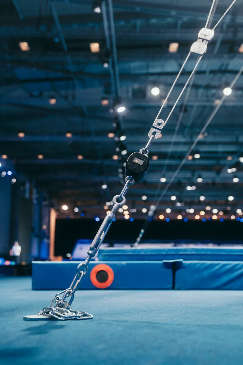 SPIETH – TCS Spannungsmessgerät mit NiMH-Akkus (AA) SPIETH – TCS Spannungsmessgerät mit NiMH-Akkus (AA)