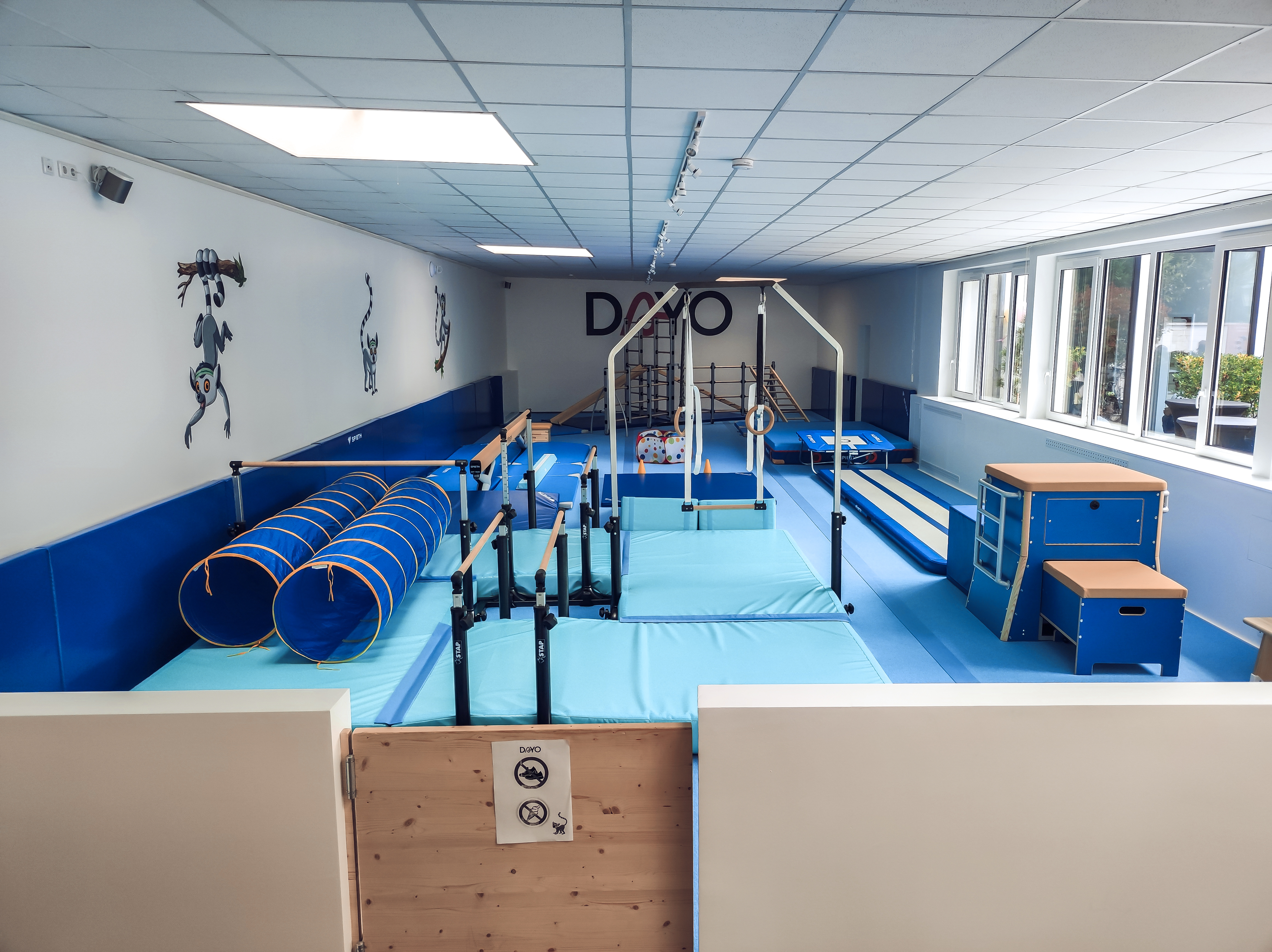 Aus einem leerstehenden Bürogebäude wird ein Kinder-Sport-Paradies